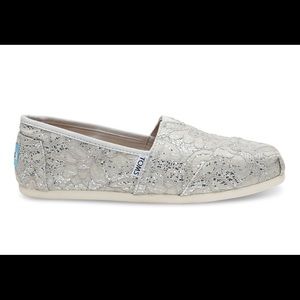 TOMS Classic silver lace glitz